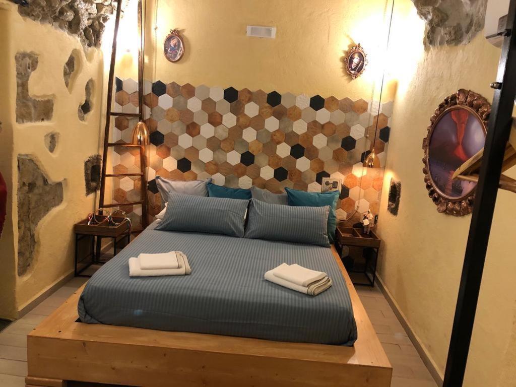 Donna Margherita Appartamento Napoli Bagian luar foto